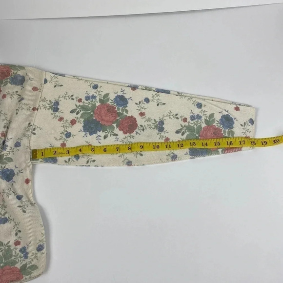 2/$25Vintage Floral the neck button up slouchy cream neutral cardigan sz medium - Picture 9 of 12